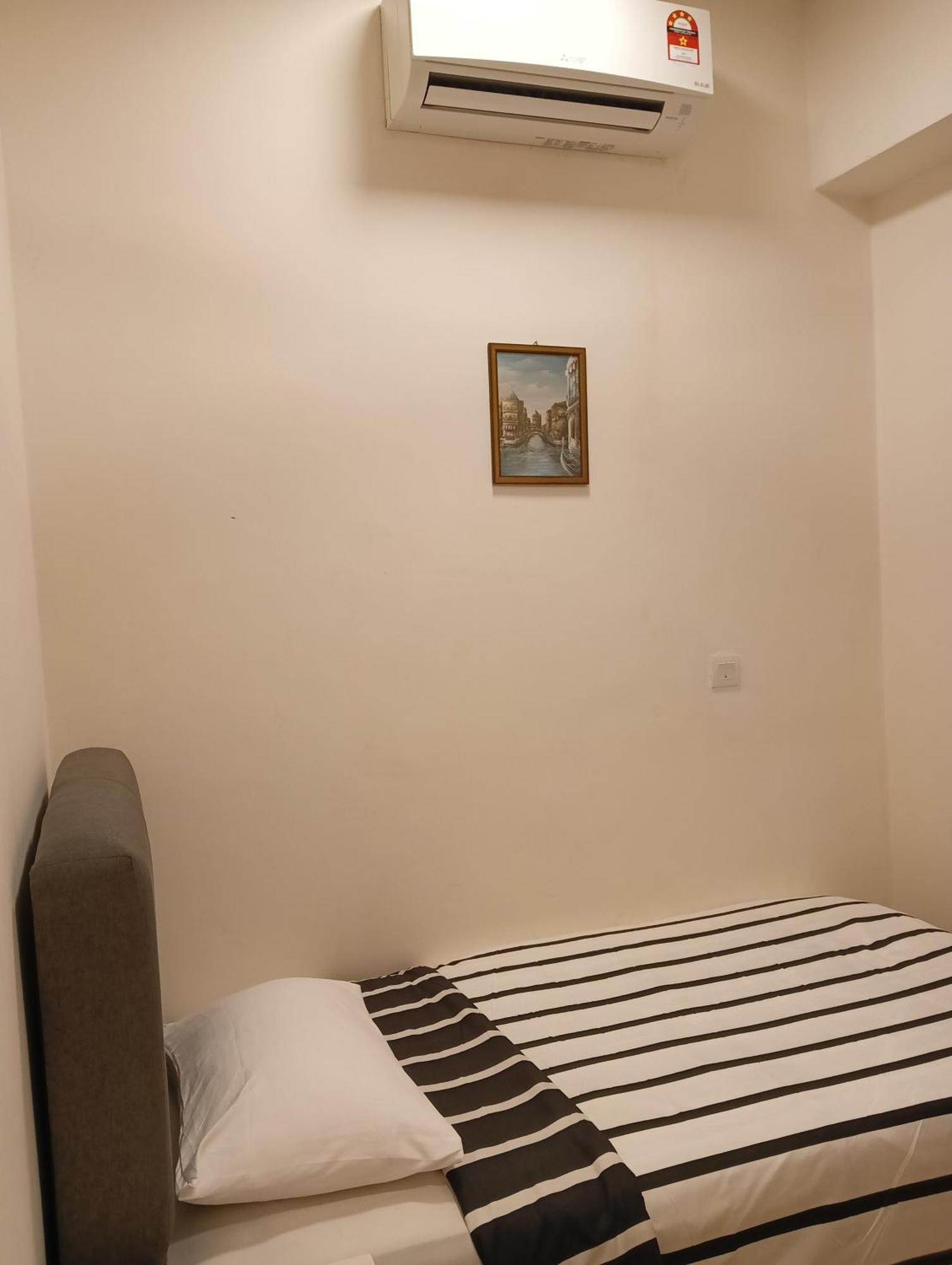 Arh Home Klcc كوالالمبور الغرفة الصورة
